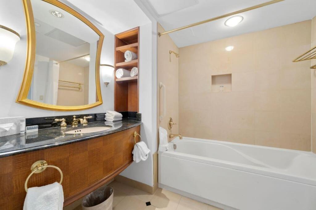 Huge Beachfront Condo Cozysuites At Showboat Atlantic City Extérieur photo